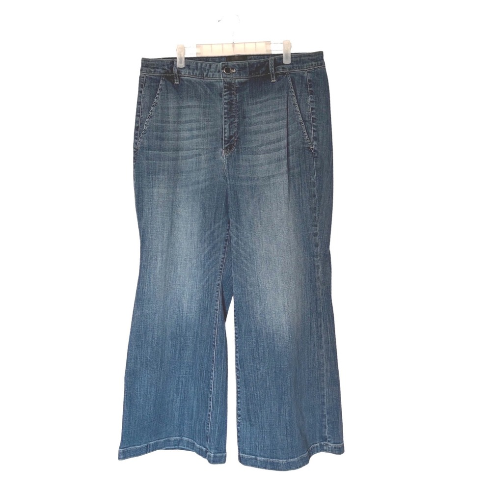 White House Black Market Women's Blue Wide Leg Jeans Petite